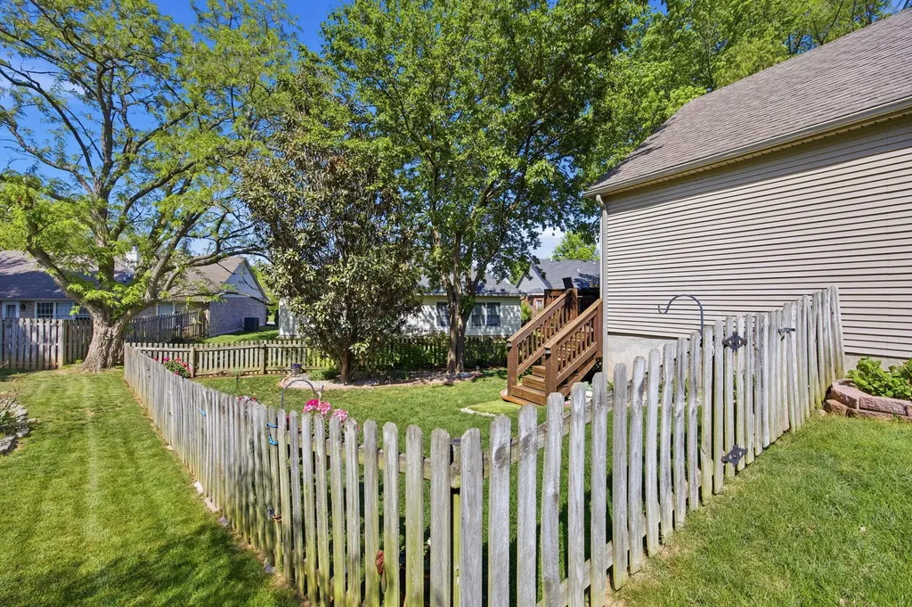 733 Widener Court Lexington KY 40504
