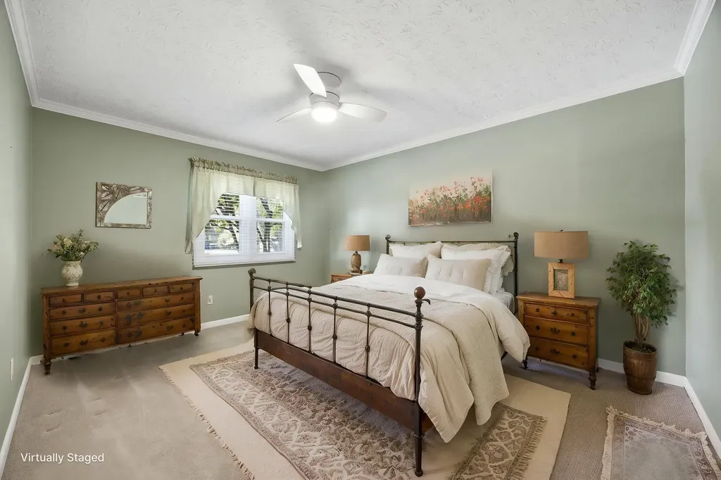 1005 Rain Court Lexington KY 40515