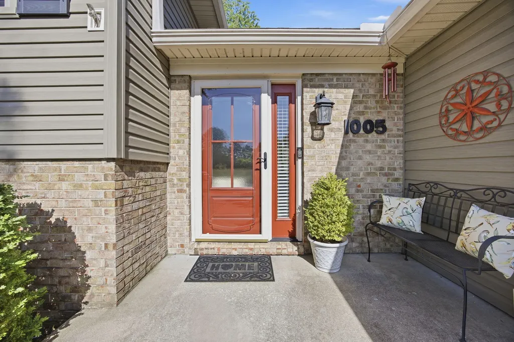 1005 Rain Court Lexington KY 40515