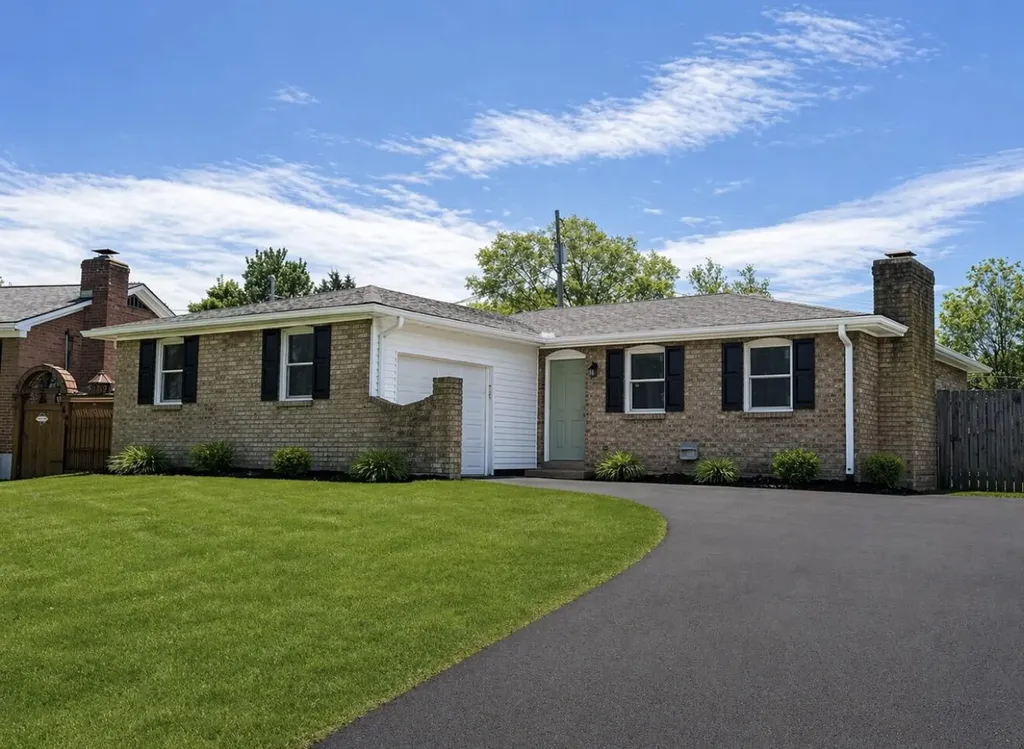 1352 Canonero Drive Lexington KY 40517