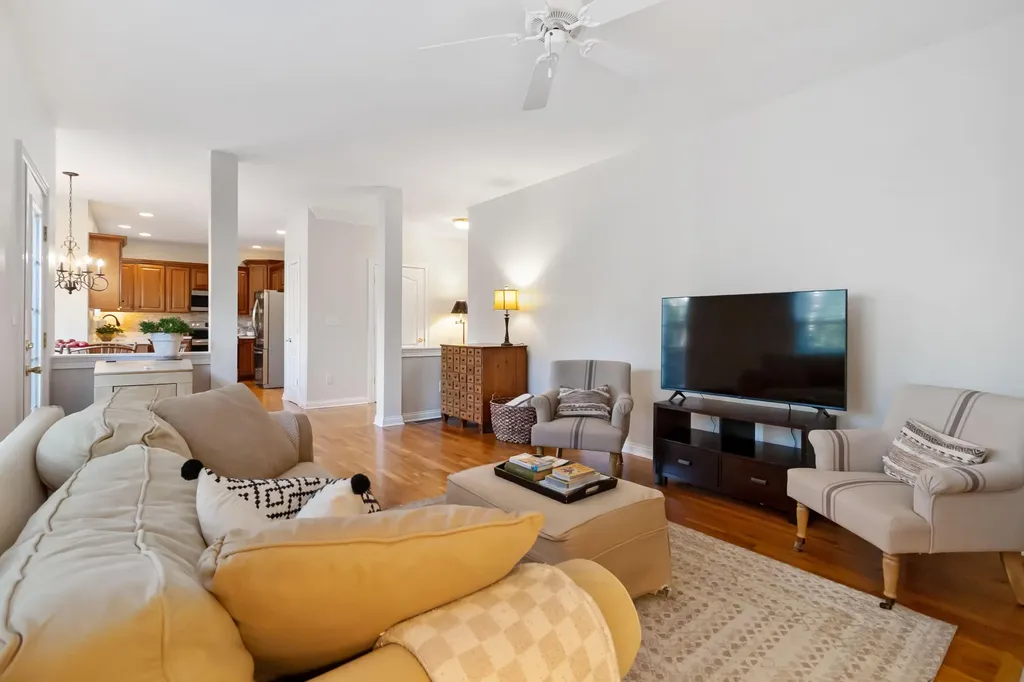 292 Jane Briggs Avenue Lexington KY 40509