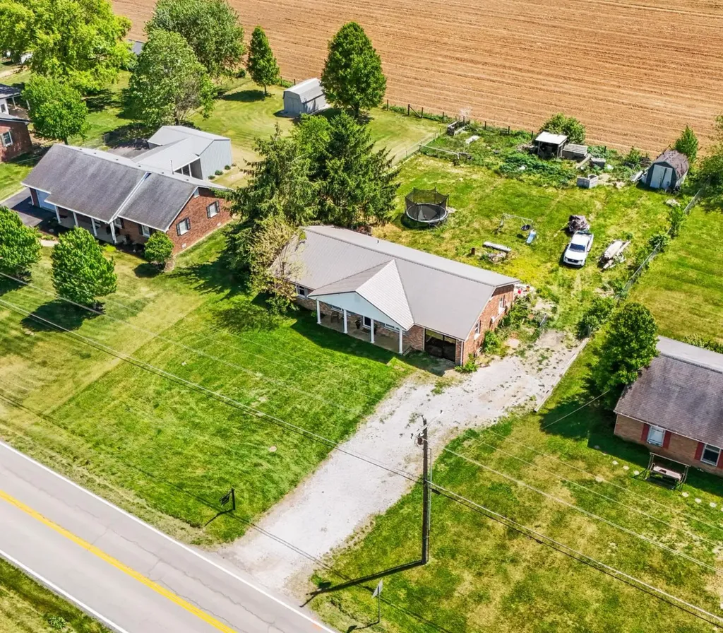 416 Talmage-mayo Road Harrodsburg KY 40330