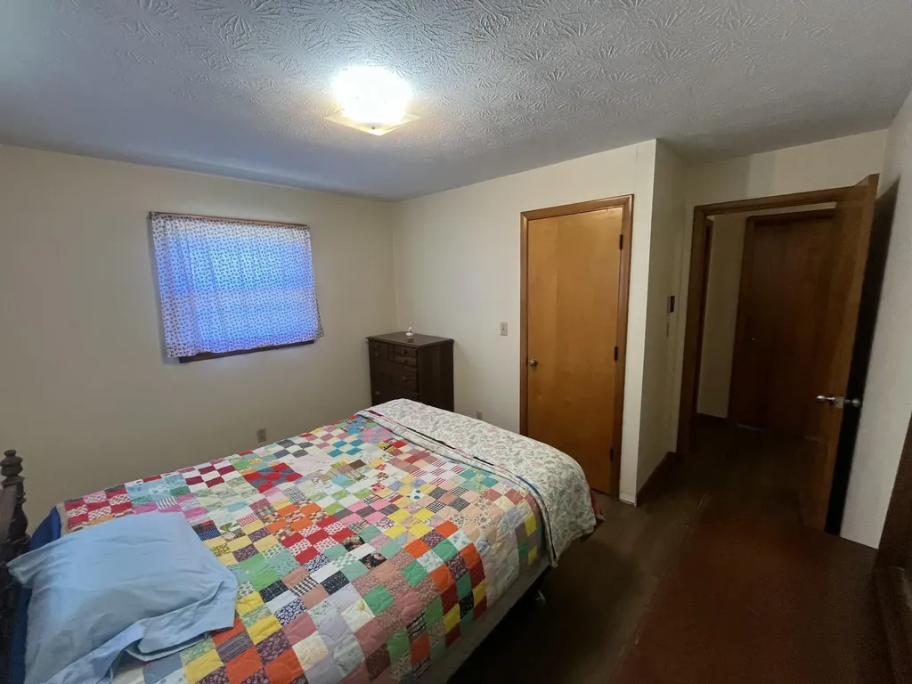 12 Hilltop Drive Science Hill KY 42553