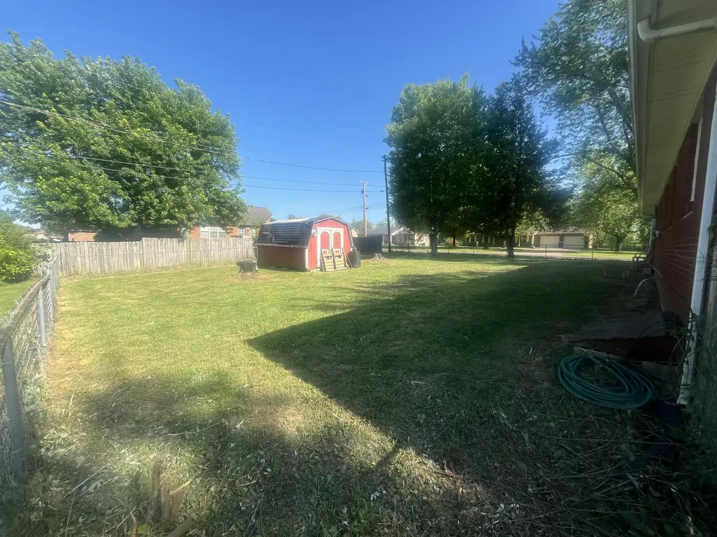 12 Hilltop Drive Science Hill KY 42553