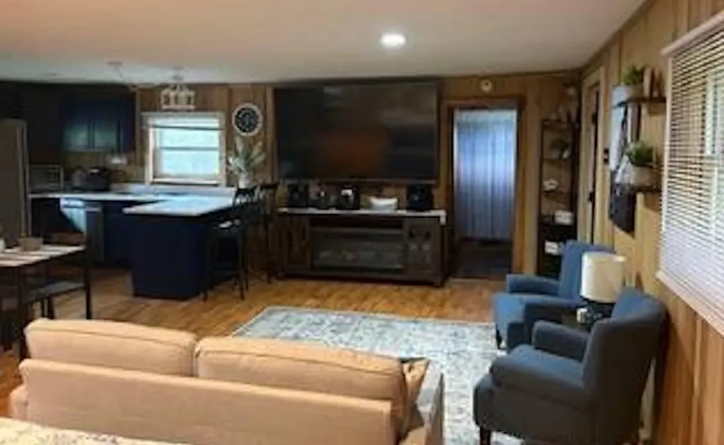2421 Kendrick Ridge Road Frenchburg KY 40322