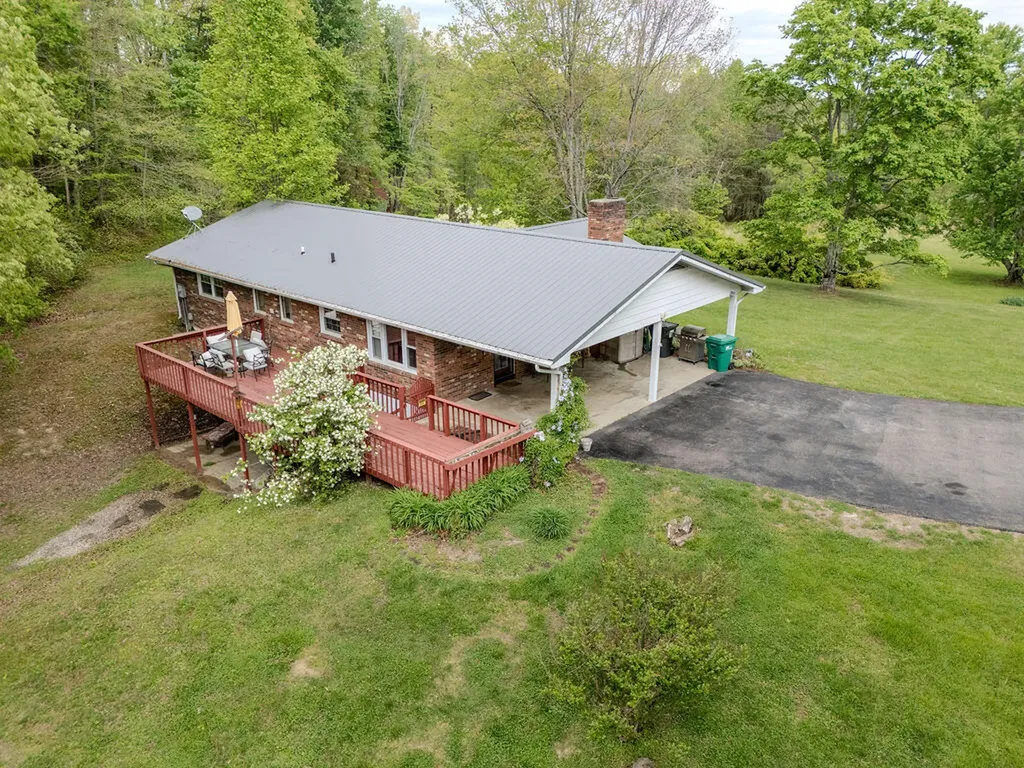 2385 Kentucky Highway 801 Morehead KY 40351