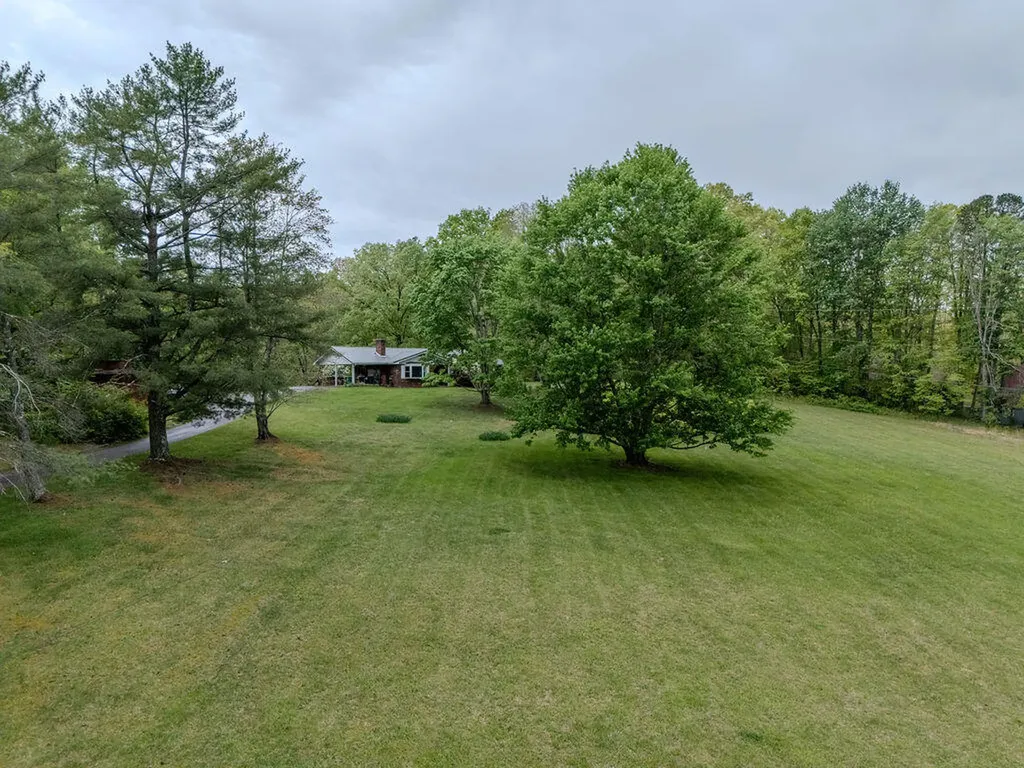 2385 Kentucky Highway 801 Morehead KY 40351