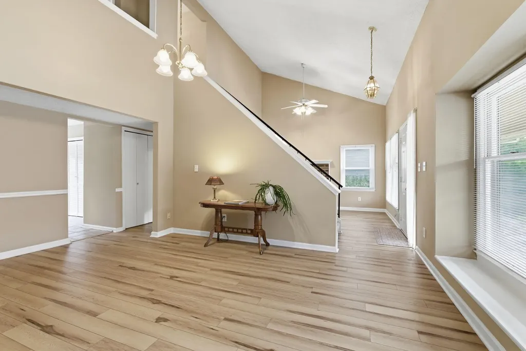 308 Squires Road Lexington KY 40515