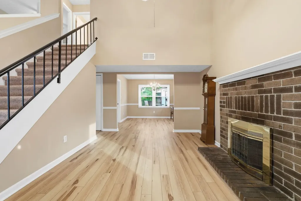 308 Squires Road Lexington KY 40515