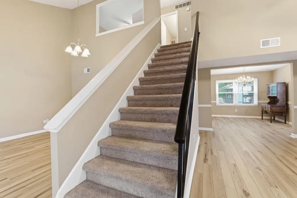 308 Squires Road Lexington KY 40515