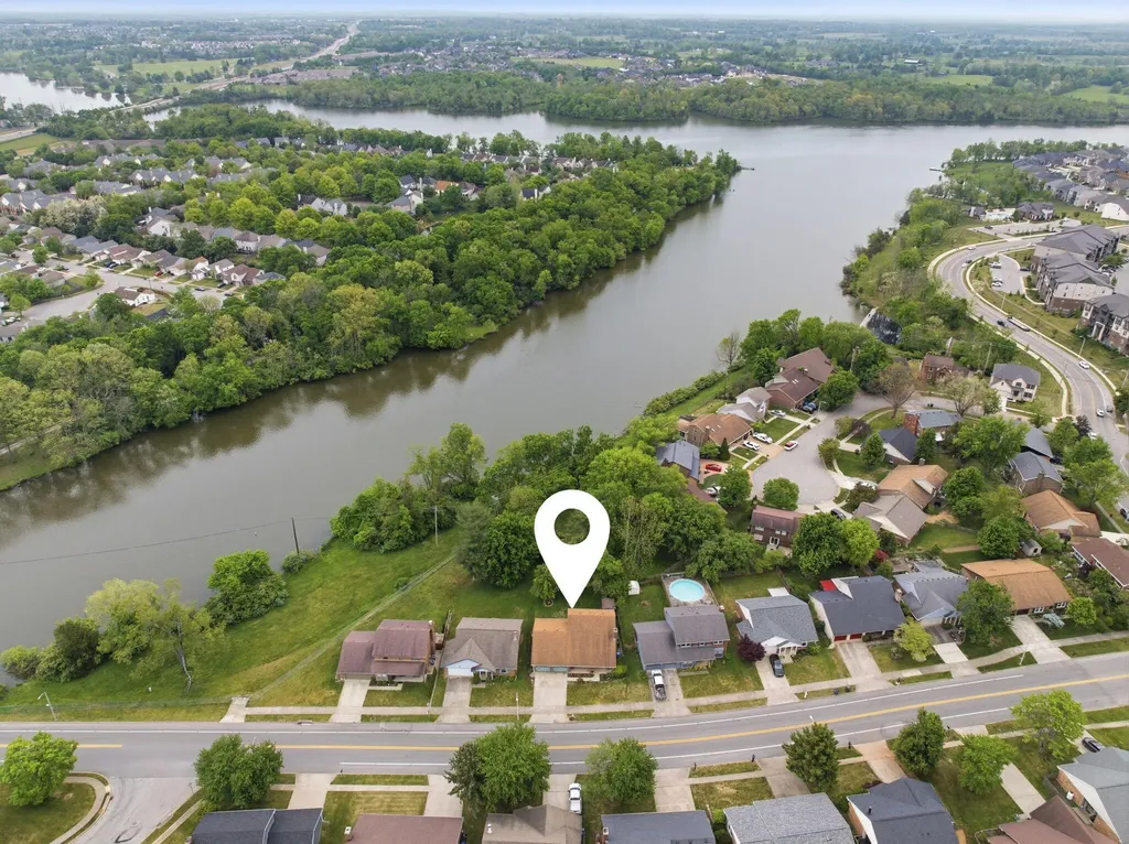 308 Squires Road Lexington KY 40515