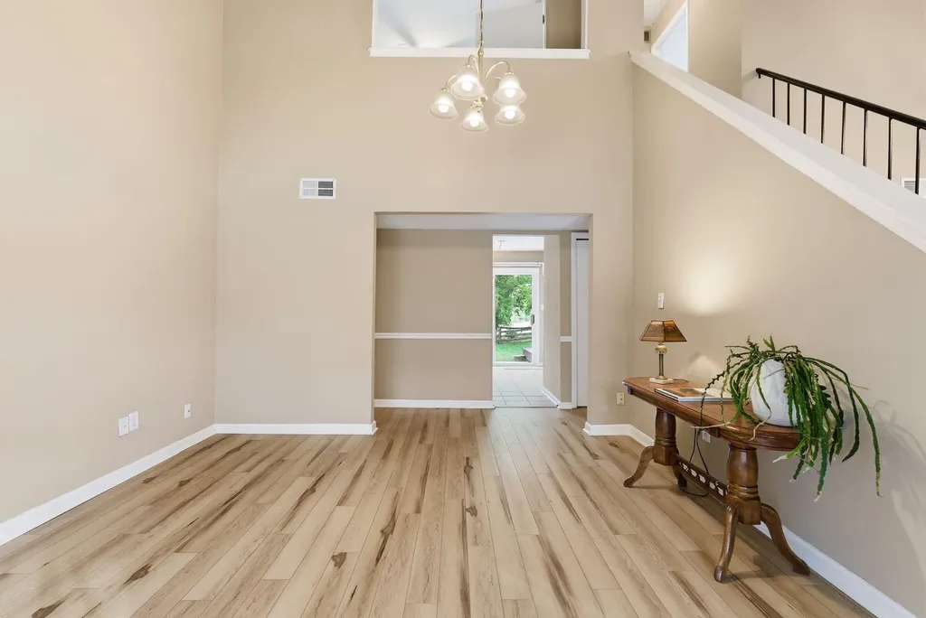 308 Squires Road Lexington KY 40515