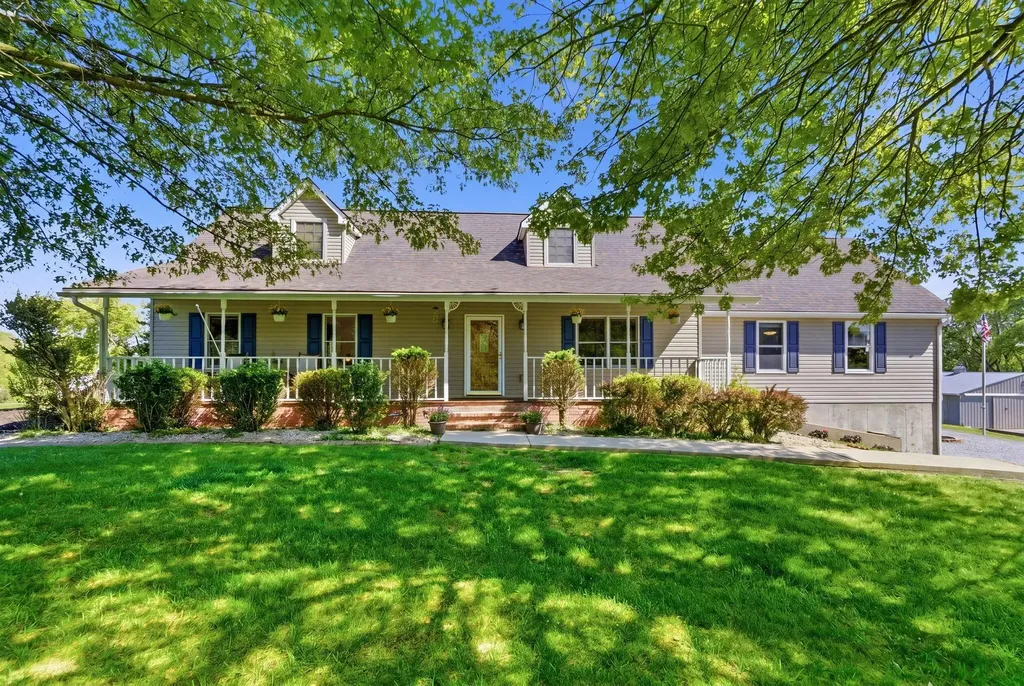 931 Dryden Road Sadieville KY 40370