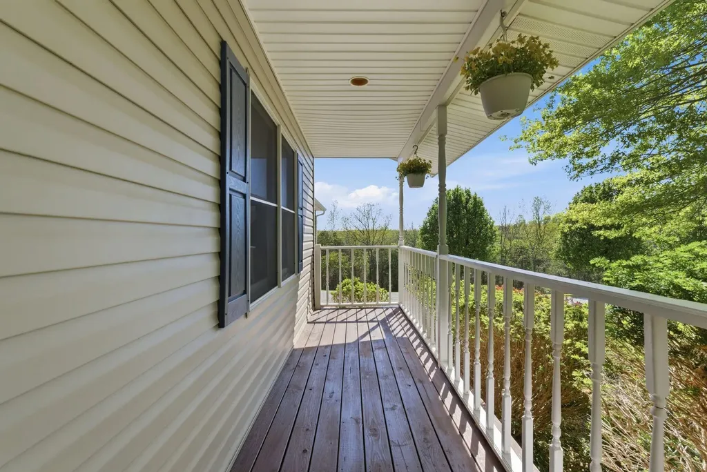 931 Dryden Road Sadieville KY 40370