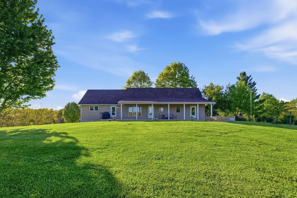 931 Dryden Road Sadieville KY 40370
