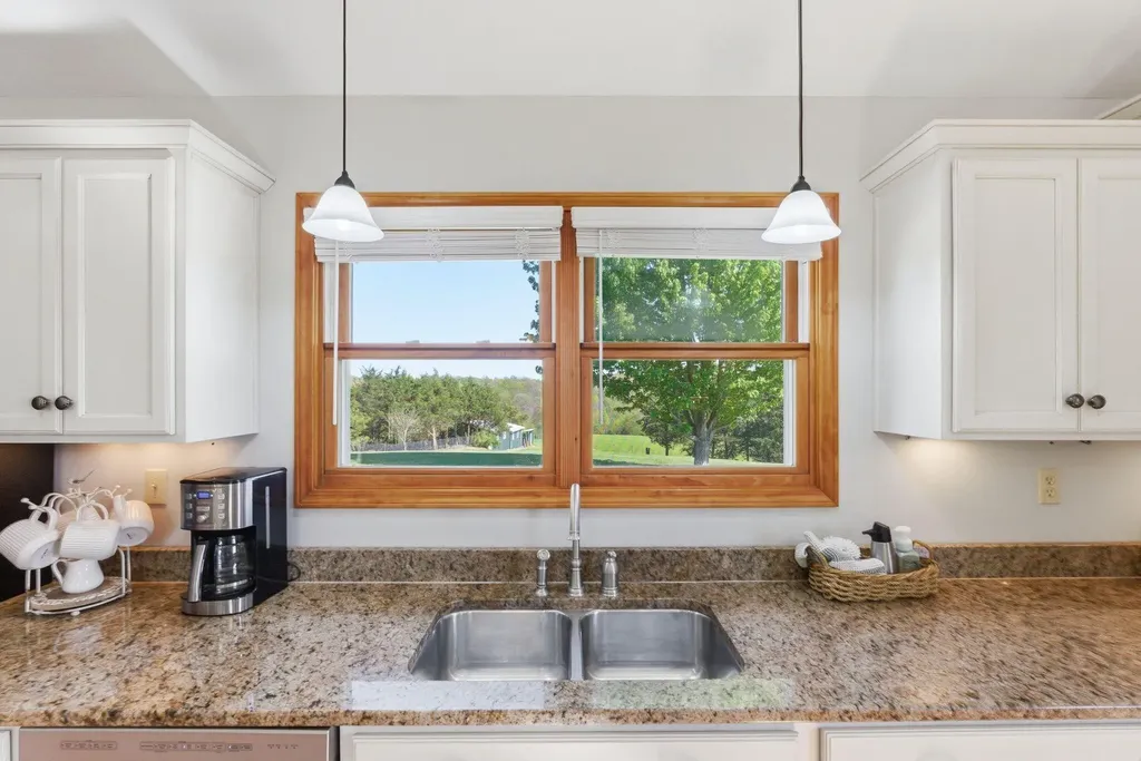931 Dryden Road Sadieville KY 40370