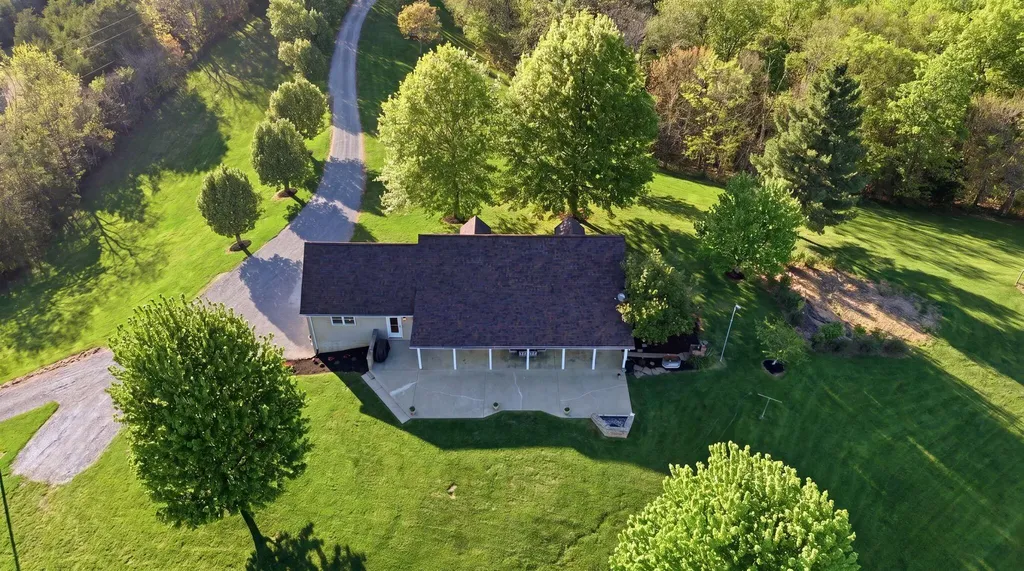 931 Dryden Road Sadieville KY 40370