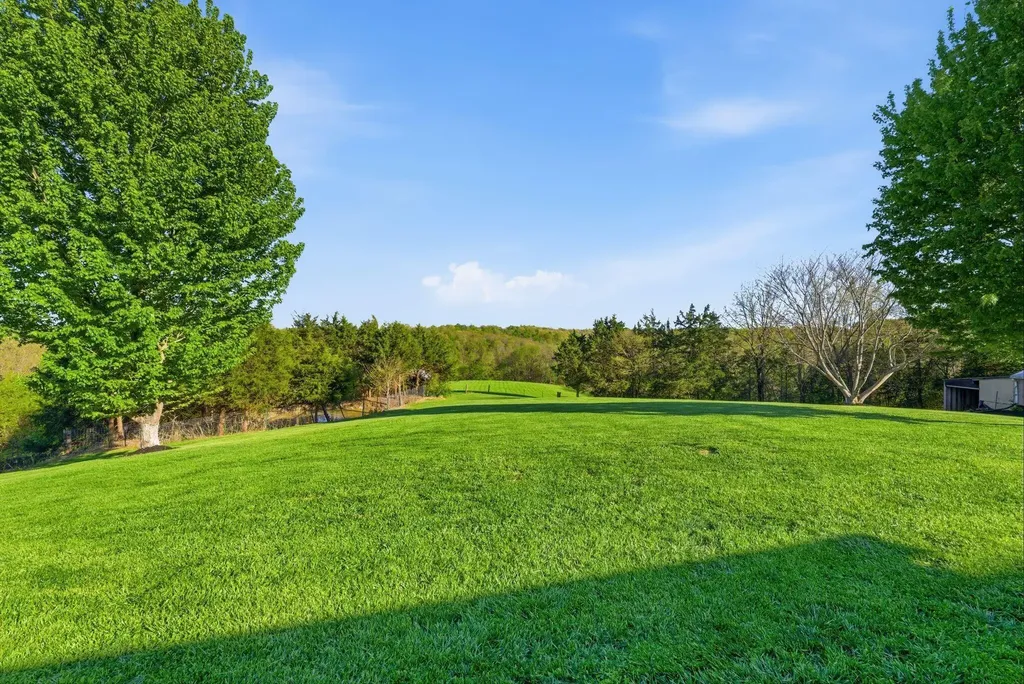 931 Dryden Road Sadieville KY 40370