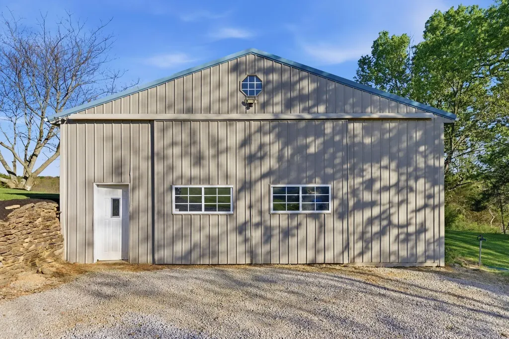 931 Dryden Road Sadieville KY 40370