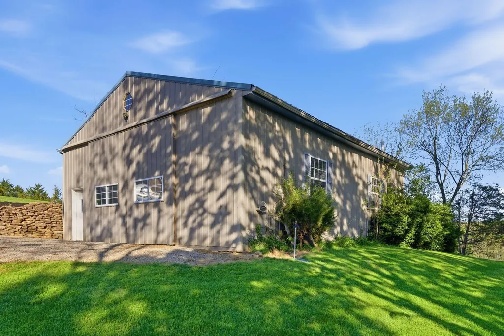 931 Dryden Road Sadieville KY 40370