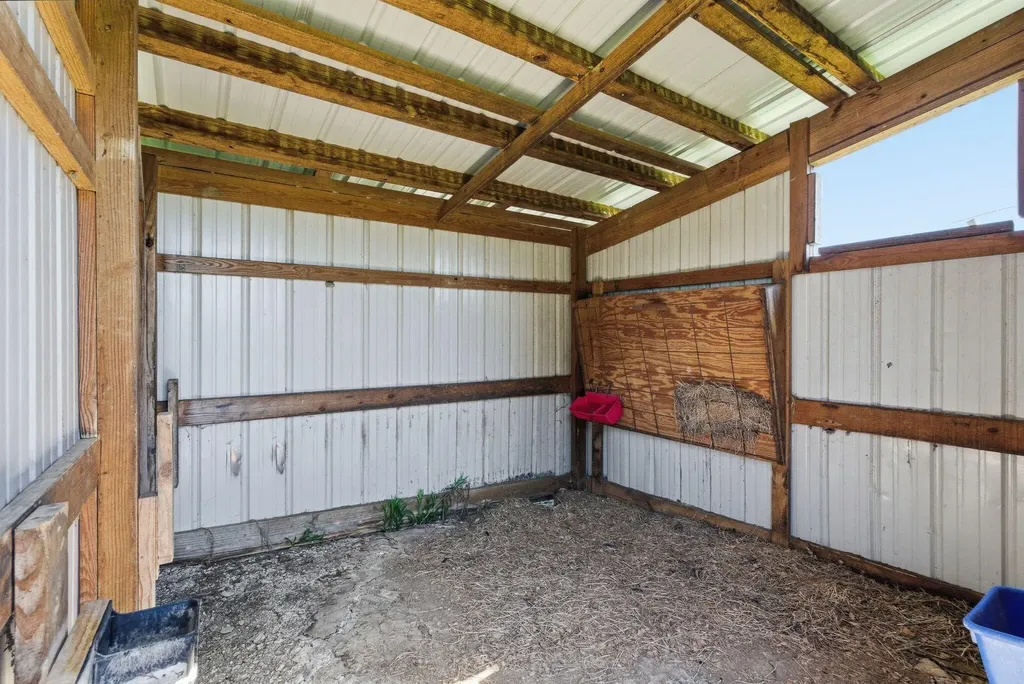931 Dryden Road Sadieville KY 40370
