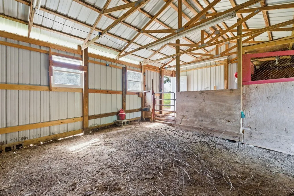 931 Dryden Road Sadieville KY 40370