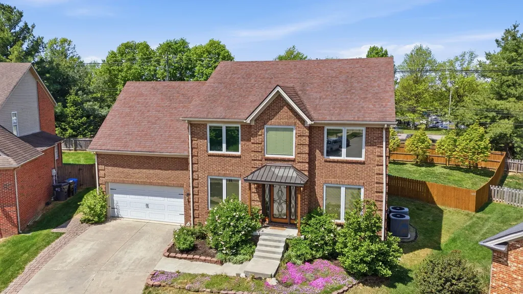 2233 Wilmington Lane Lexington KY 40513