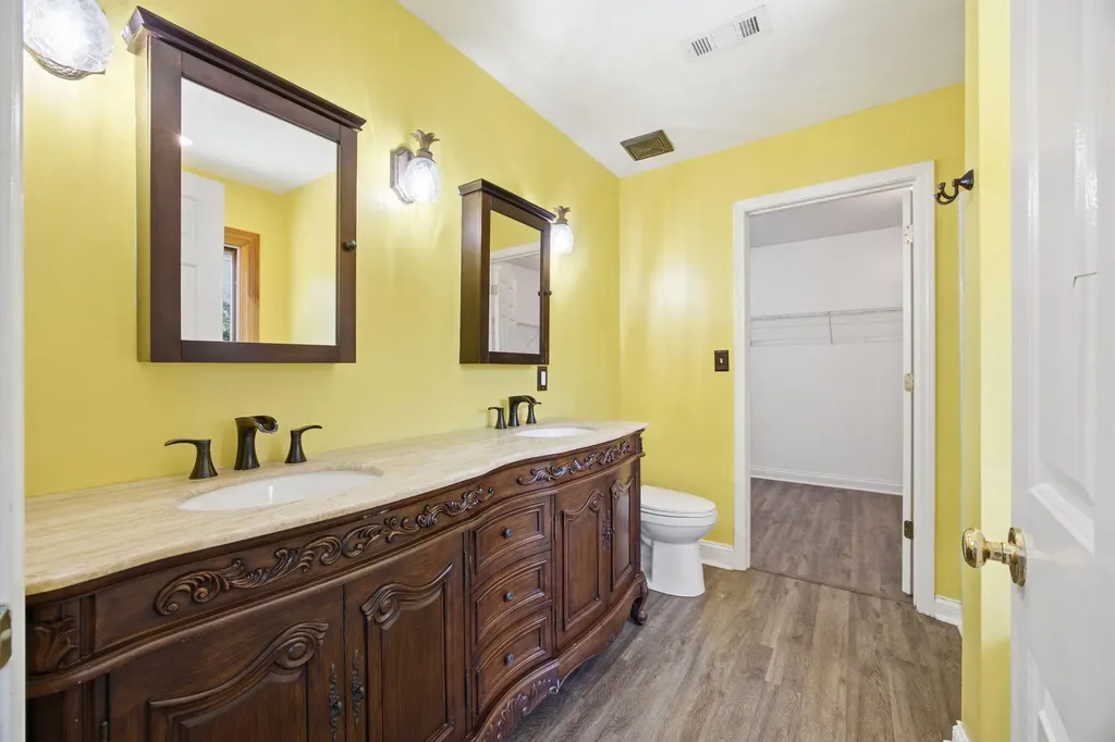 2233 Wilmington Lane Lexington KY 40513