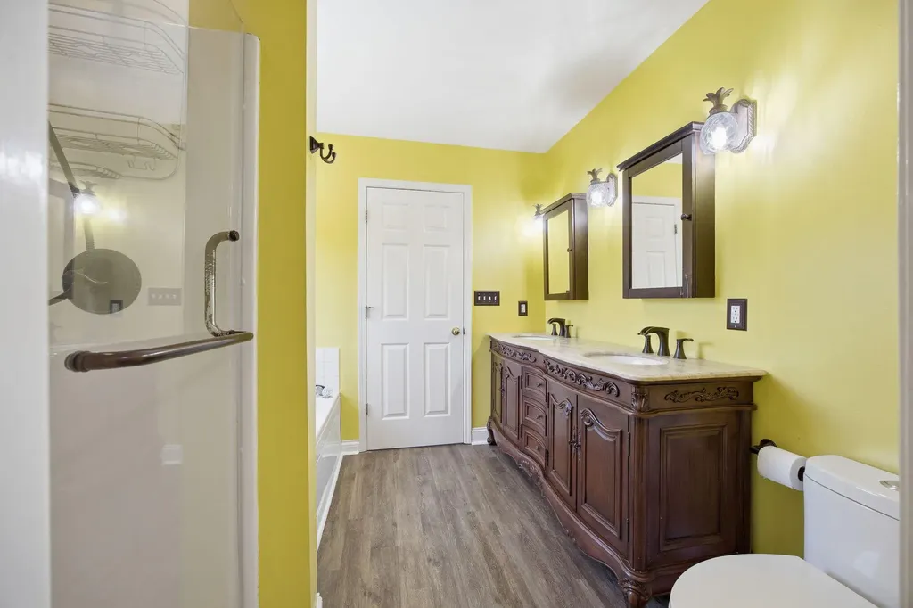 2233 Wilmington Lane Lexington KY 40513