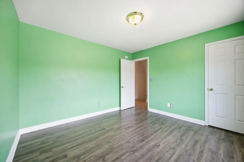 2233 Wilmington Lane Lexington KY 40513