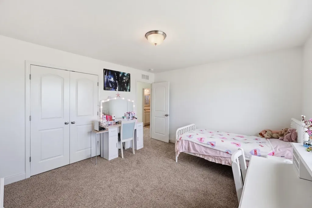 5015 Prairie Rose Way Versailles KY 40383