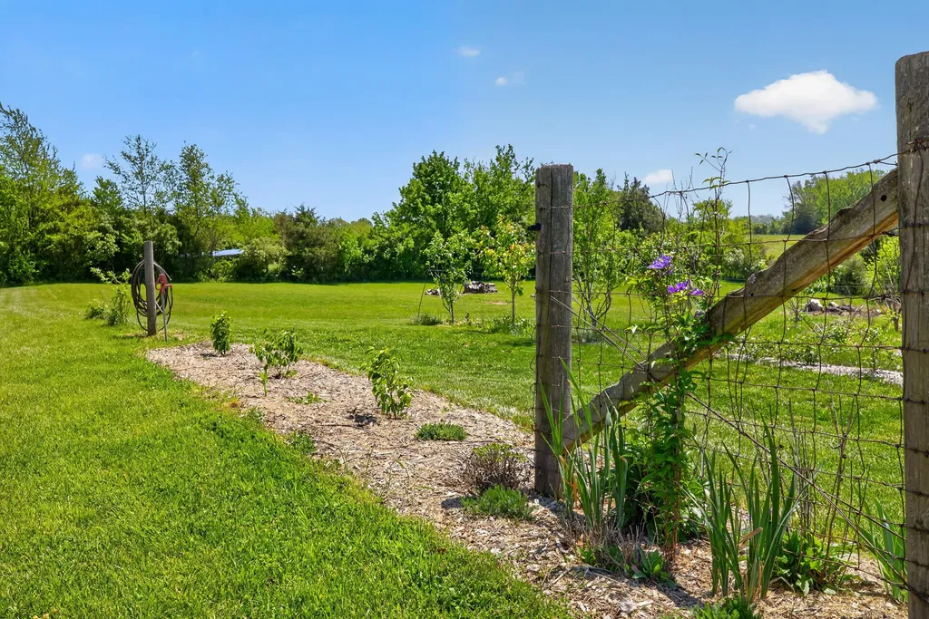 3306 Union Mill Road Nicholasville KY 40356