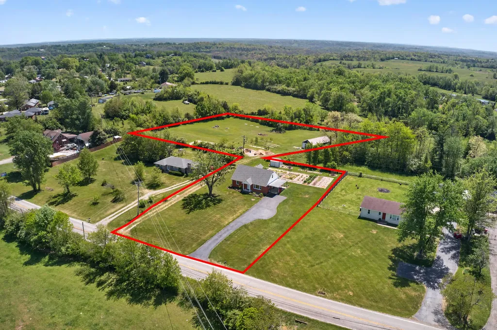 3306 Union Mill Road Nicholasville KY 40356