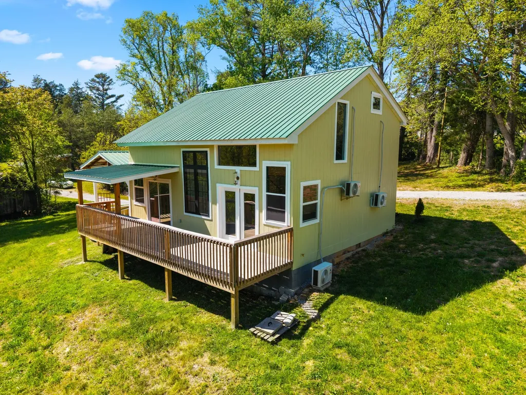 9622 Rush Branch Road Somerset KY 42501