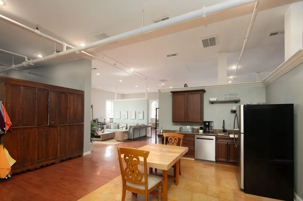 101 S Main Street Winchester KY 40391