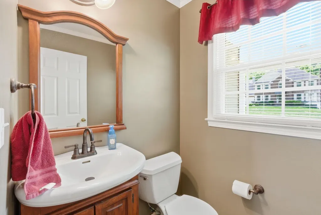 949 Rockbridge Road Lexington KY 40515