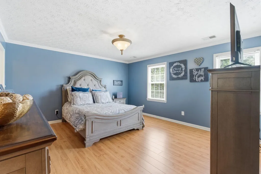 949 Rockbridge Road Lexington KY 40515