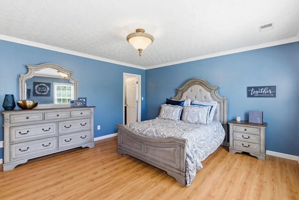 949 Rockbridge Road Lexington KY 40515