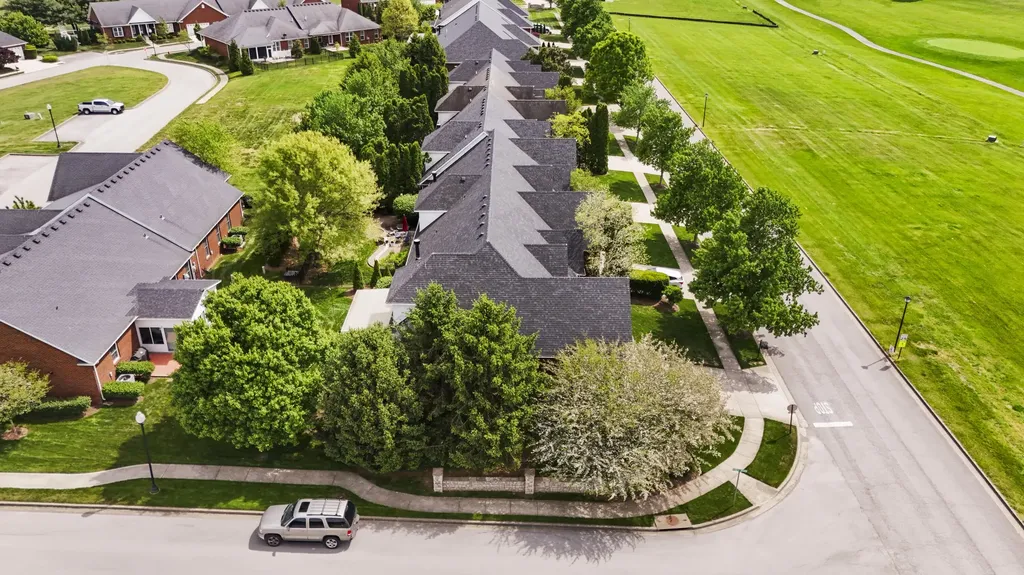 538 Houston Oaks Drive Paris KY 40361