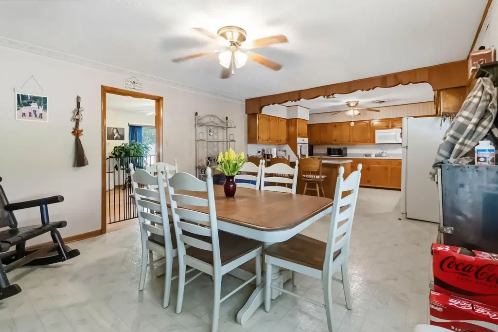 11512 W Highway 80 Nancy KY 42544