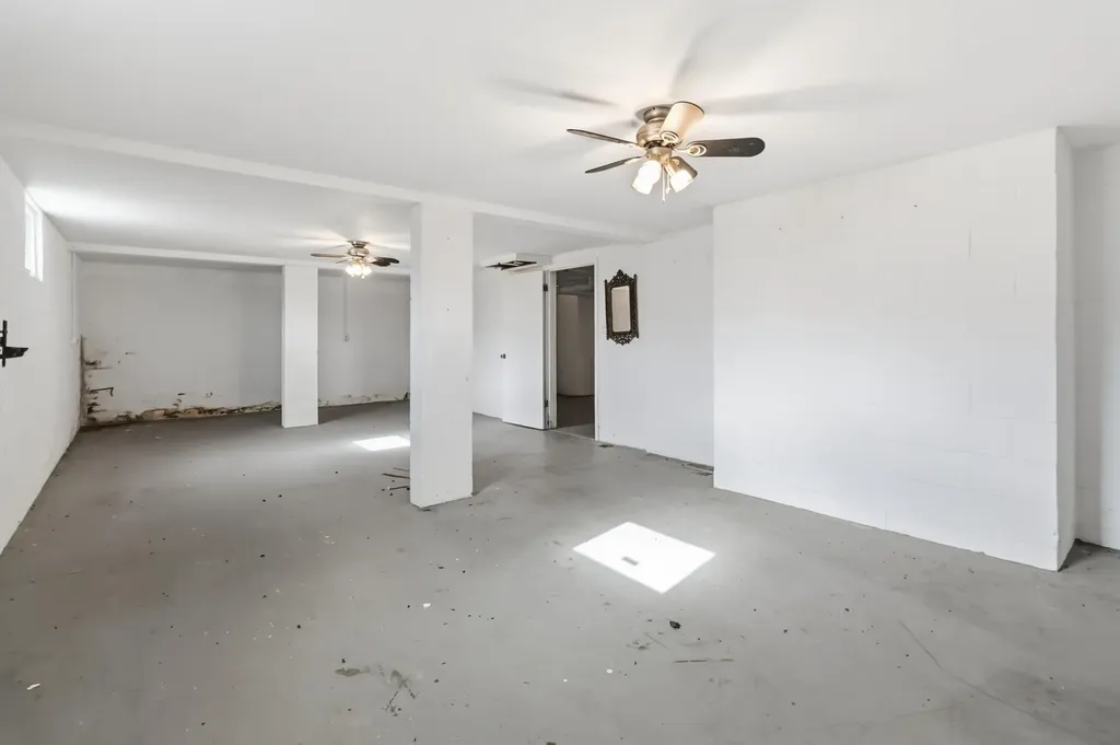 11512 W Highway 80 Nancy KY 42544