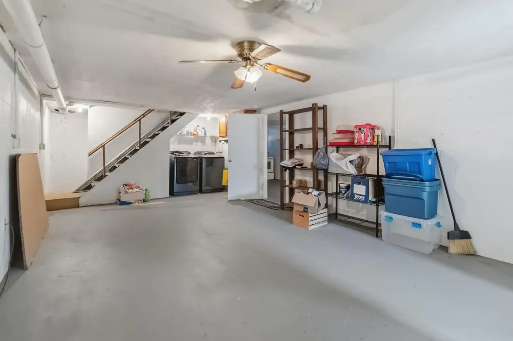 11512 W Highway 80 Nancy KY 42544