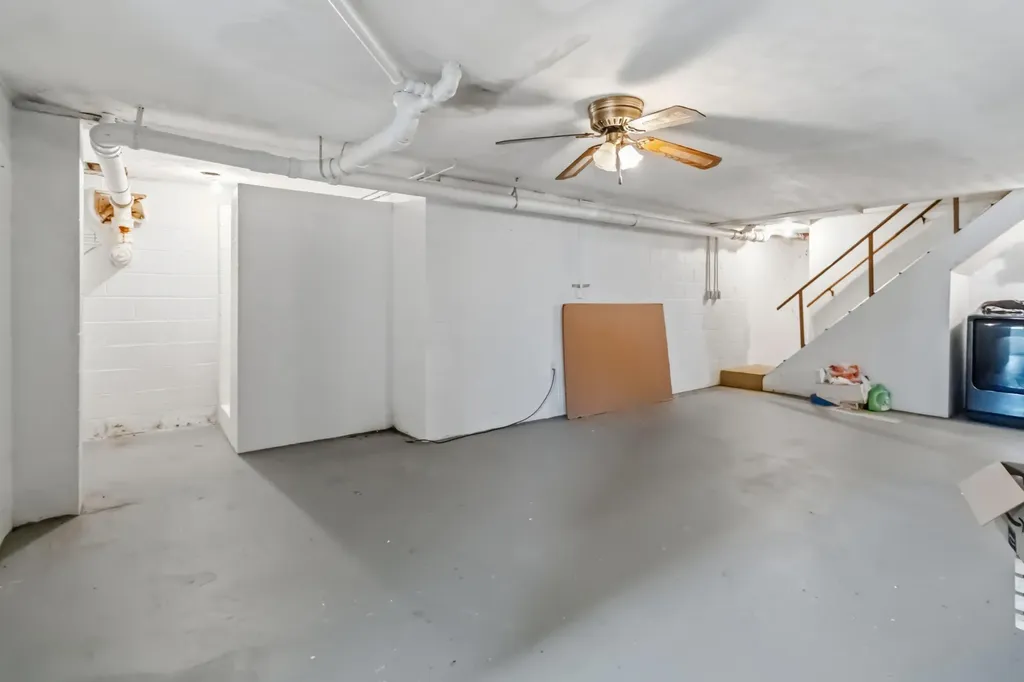 11512 W Highway 80 Nancy KY 42544