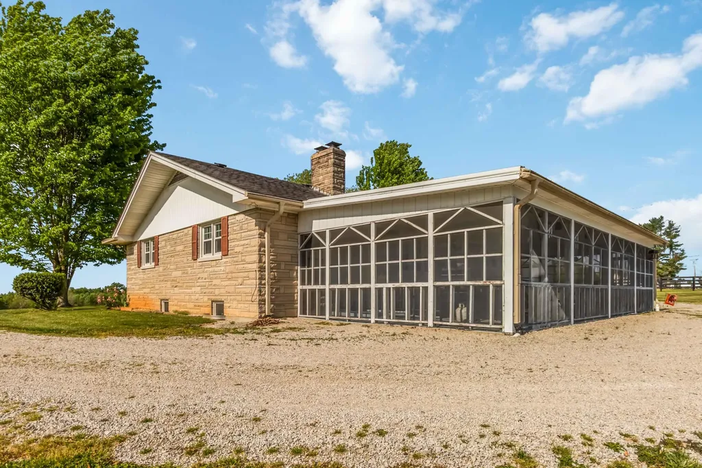 11512 W Highway 80 Nancy KY 42544