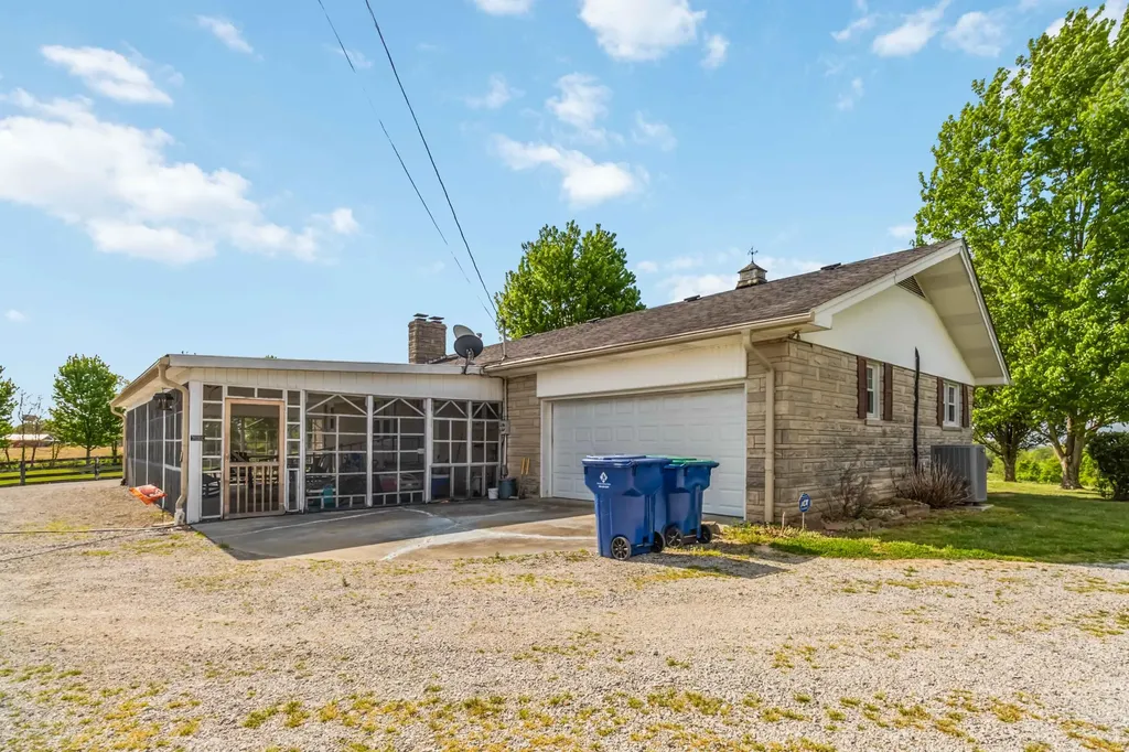 11512 W Highway 80 Nancy KY 42544