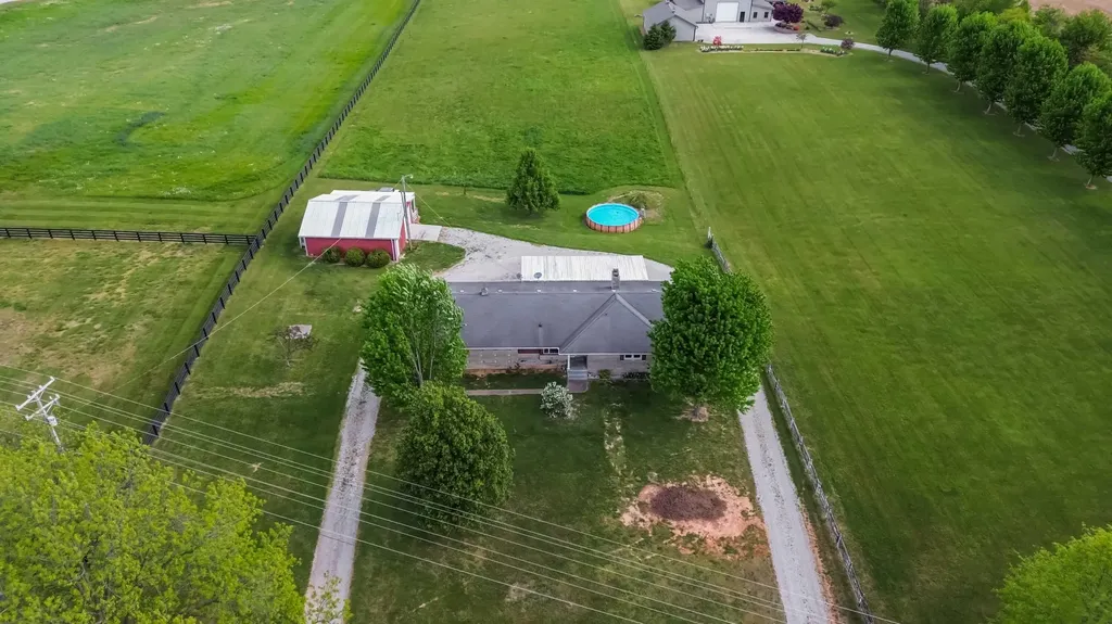 11512 W Highway 80 Nancy KY 42544