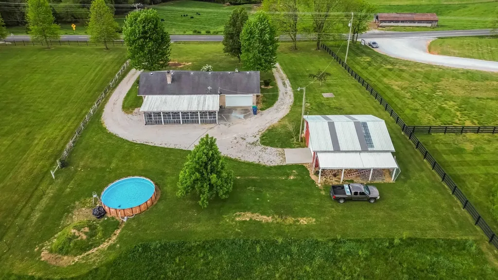 11512 W Highway 80 Nancy KY 42544