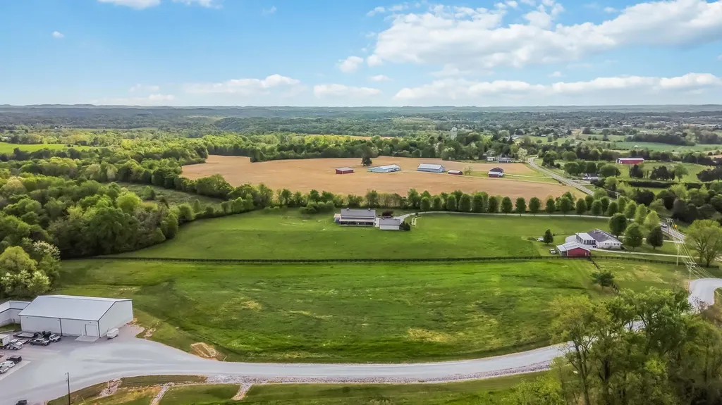 11512 W Highway 80 Nancy KY 42544