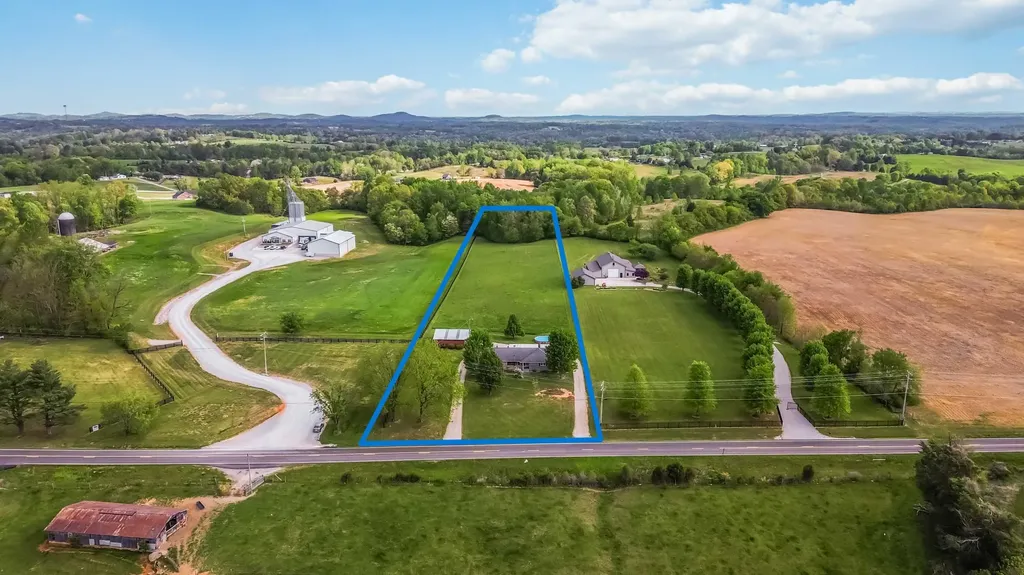 11512 W Highway 80 Nancy KY 42544