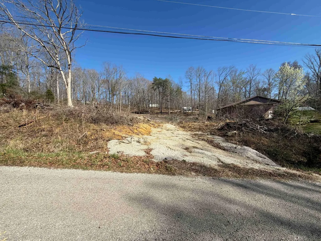 201 Hill Drive Monticello KY 42633
